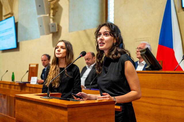 Mladí lidé: Česká společnost není ochotná k dialogu