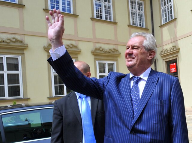 Čeští prezidenti během konfliktů neplnili jen ceremoniální roli